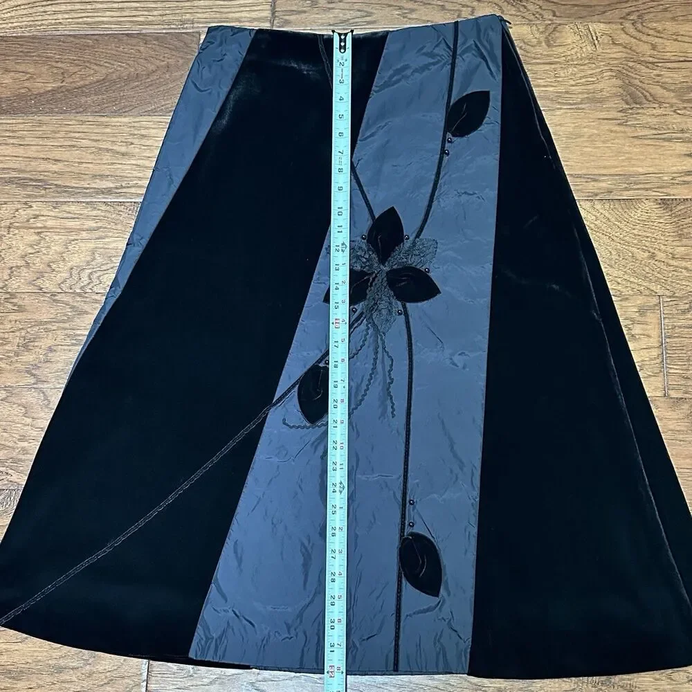 Black Velvet Embroidered Beaded Whimsigoth Witchy A-Line Skirt Size XL